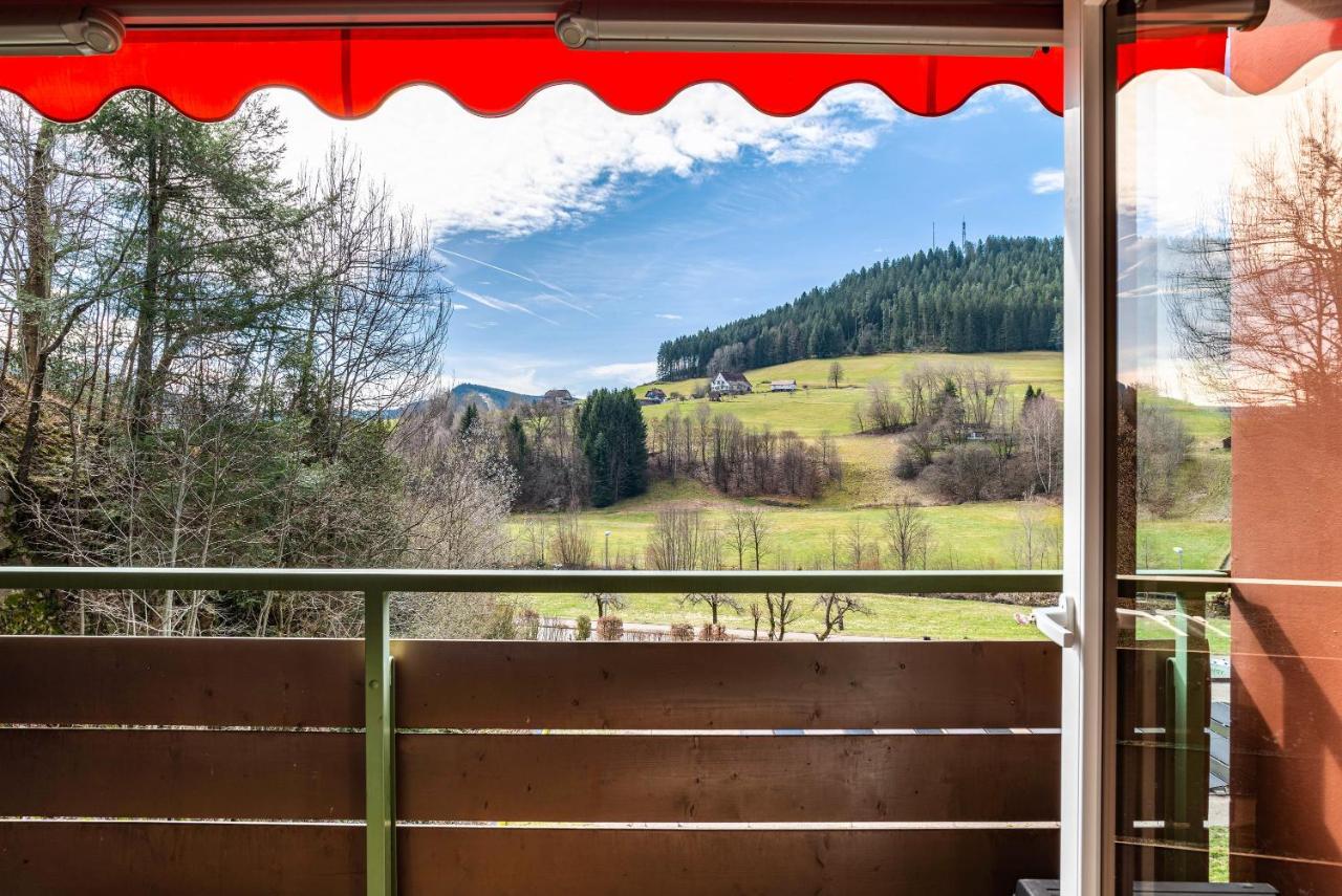 Schwarzwald Woelkchen Appartement Baiersbronn Buitenkant foto